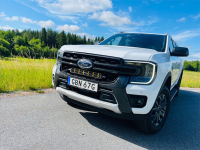 NEAT Smart Mount. Ford Ranger Wildtrack 2023+. Super Captain Dual 600 Double Ref.
